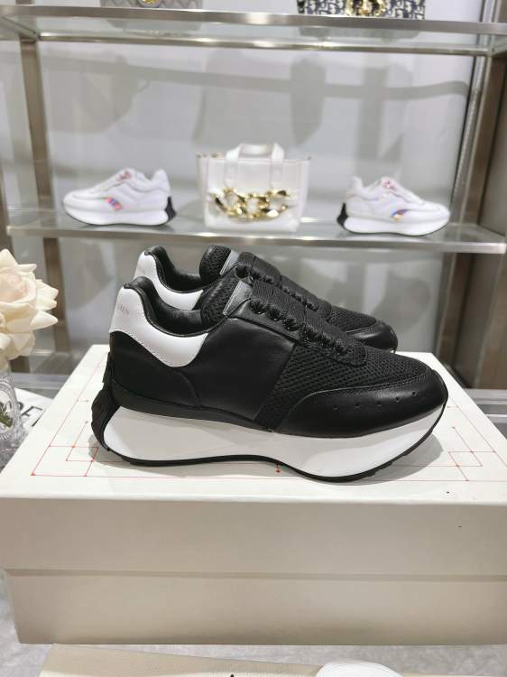 Picture of Alexander McQueen Shoes _SKUAlexanderMcQueensz35-45h1007202